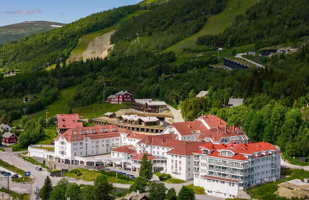 Dr. Holms Hotel-1
